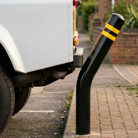 Impact Flexible Bollard - Rubber Flex Reboundable Bollard for Car Park, Pathway, Loading Bay etc. 800mm FFL x Ø114mm - Root mounted concrete below ground Impact Flexible Bollard - Rubber Flex Reboundable Bollard for Car Park, Pathway, Loading Bay etc. 800mm FFL x Ø114mm - Root mounted concrete below ground